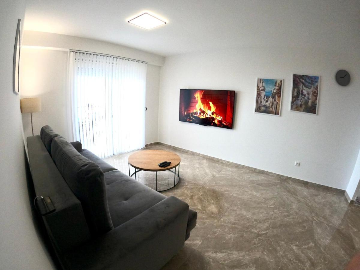 Apartment Dalmatino Makarska Exterior foto
