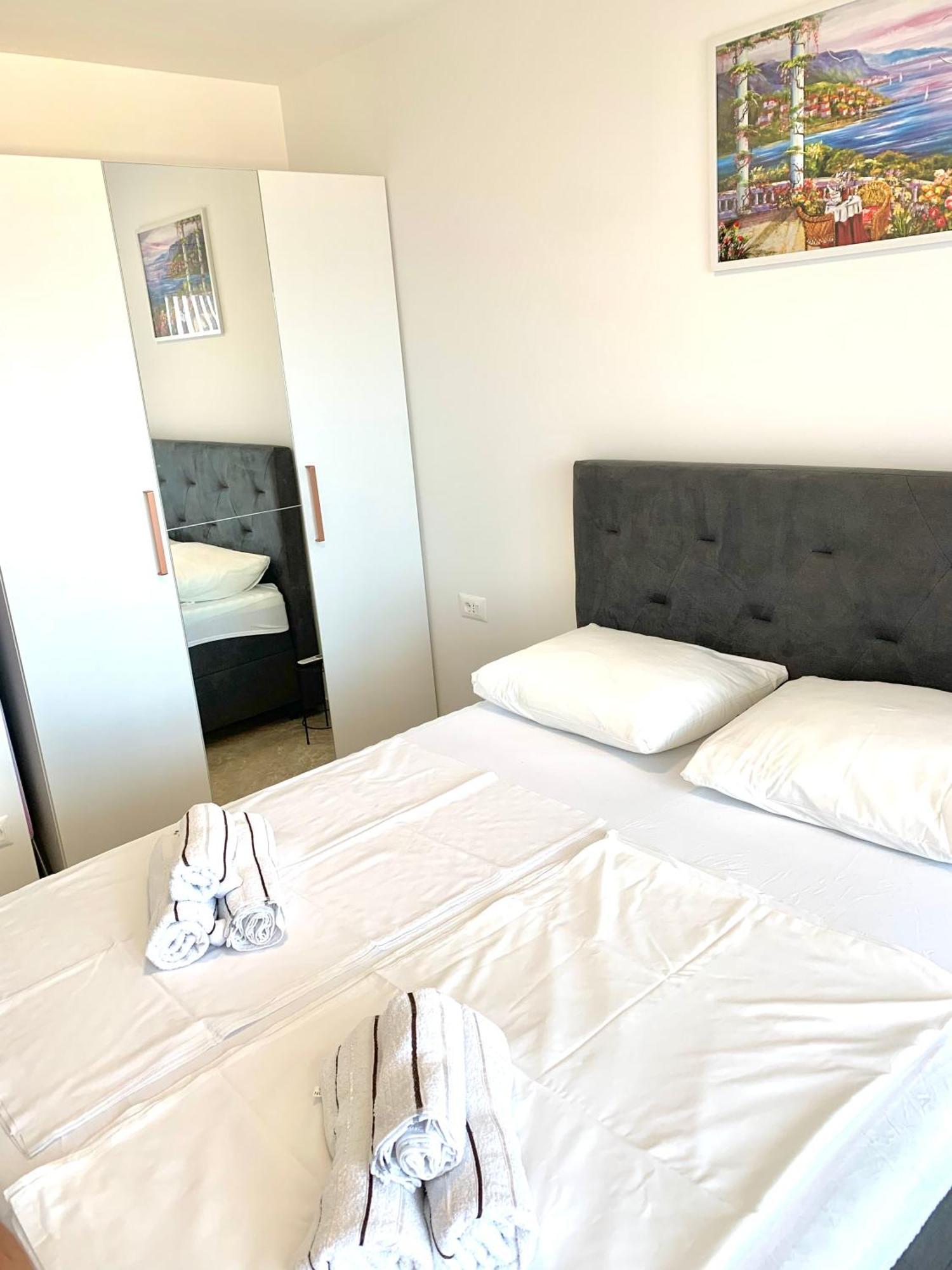 Apartment Dalmatino Makarska Exterior foto